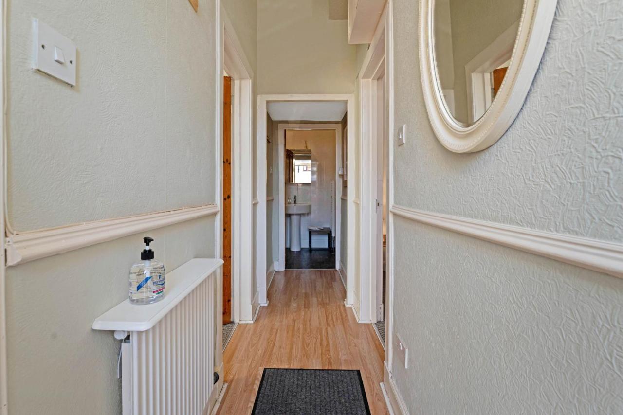 Cozy With Character Logie Green Central Main Door Flat Edinburgh Exterior photo